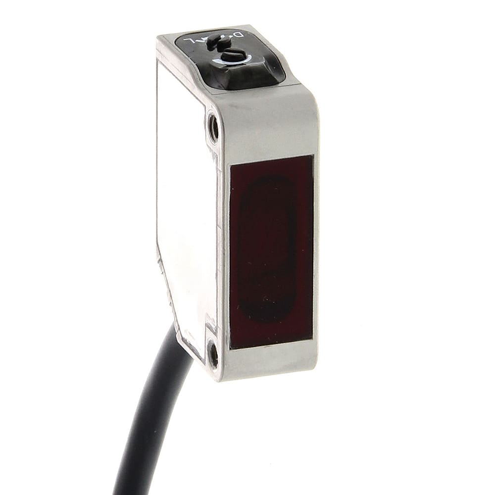 Omron E3ZM-B81T 2M