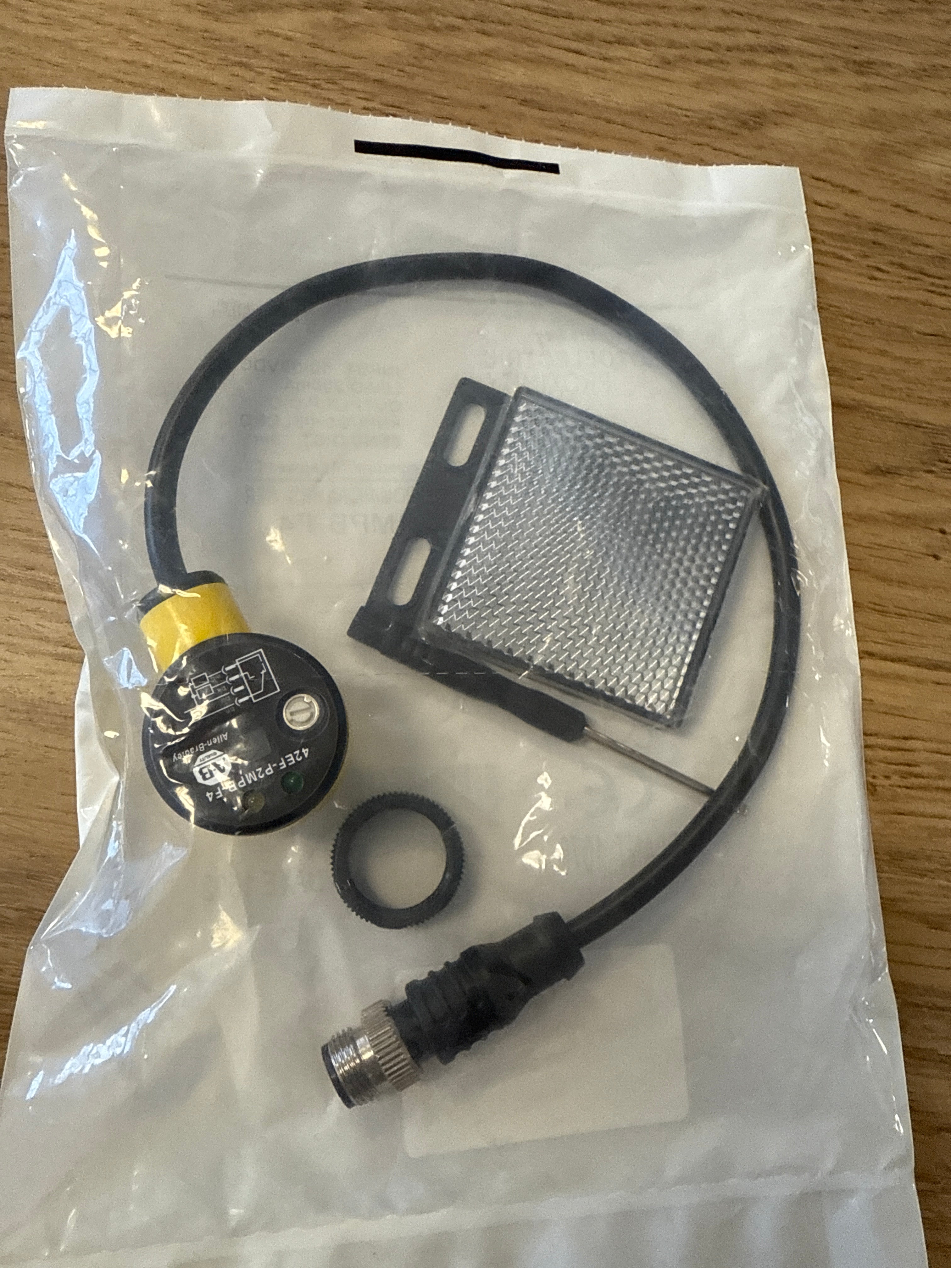 Allen Bradley 42EF-P2MPB-F4
