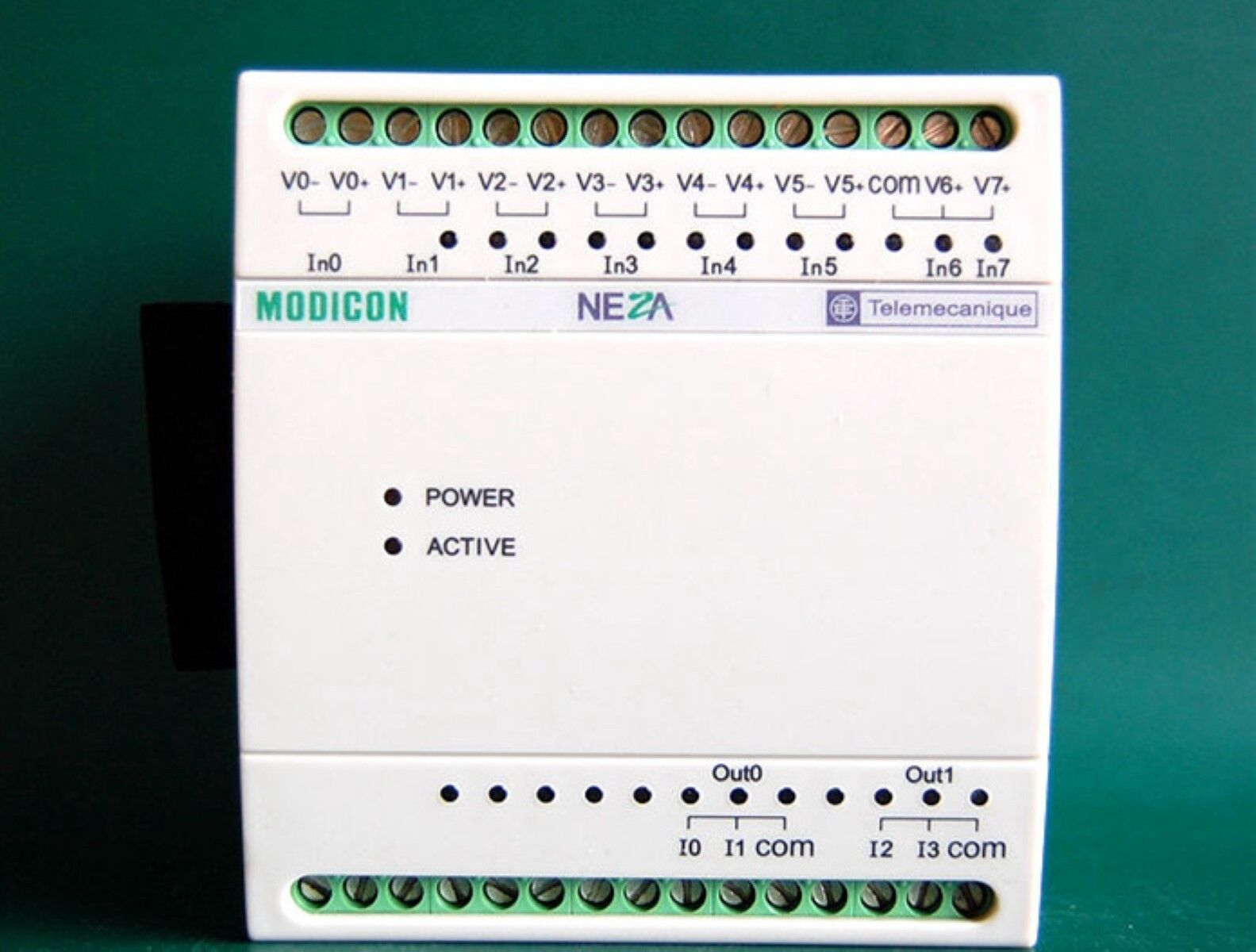 Schneider TSX08EAV8A2